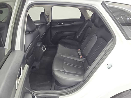 Kia K5 — photo 12