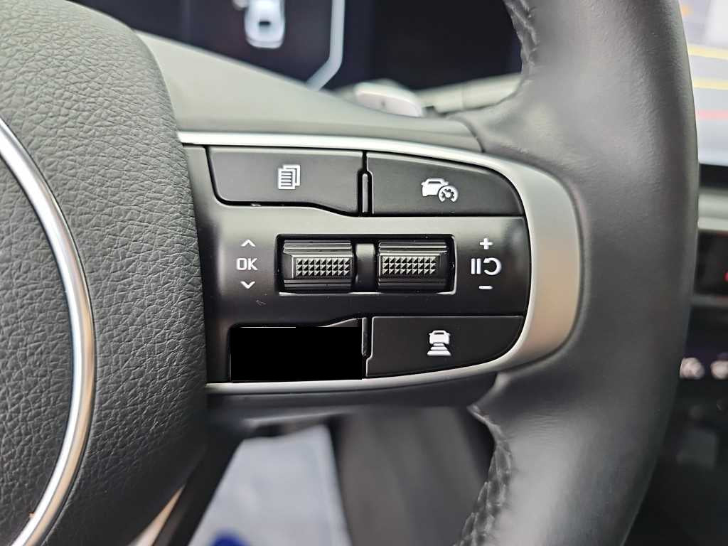 Kia K5 — photo 16