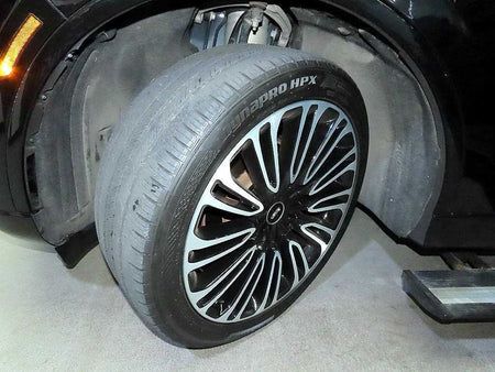 Lincoln Aviator — photo 20