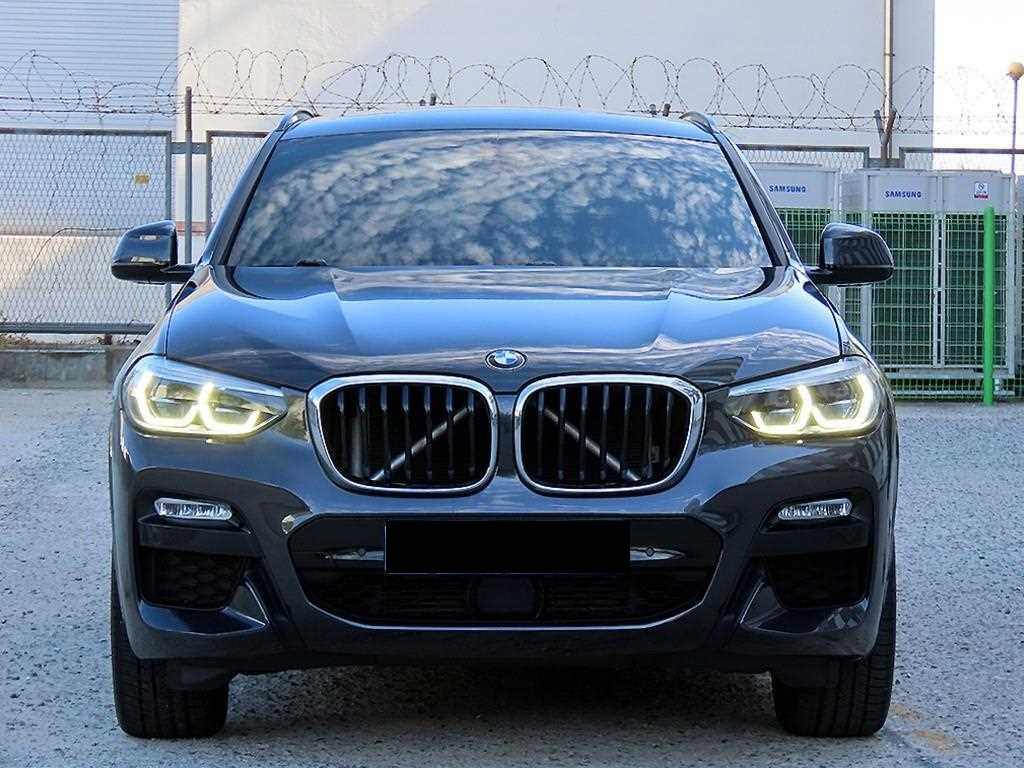 BMW X4 — photo 01