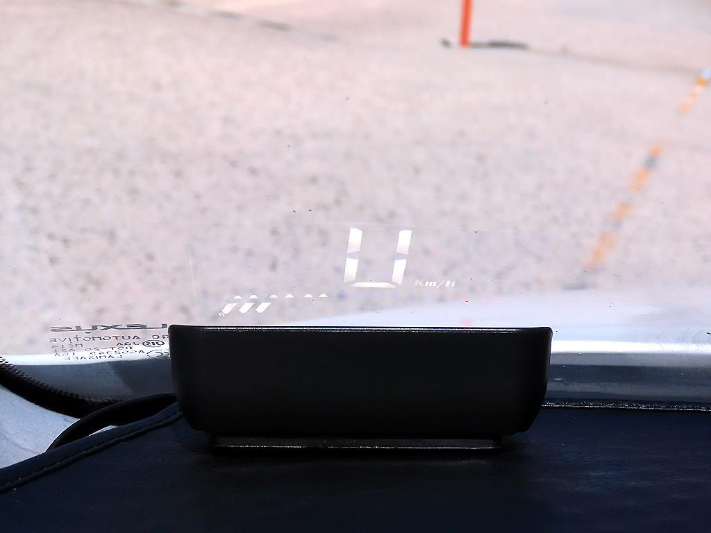 Lexus IS — photo 10