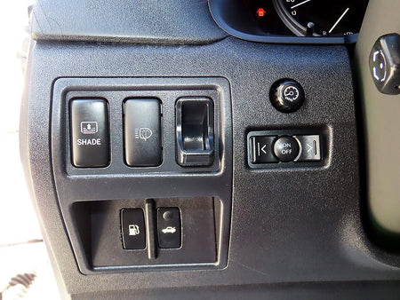 Lexus IS — photo 13