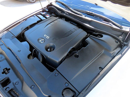 Lexus IS — photo 19