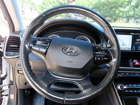 Hyundai Grandeur — photo 08