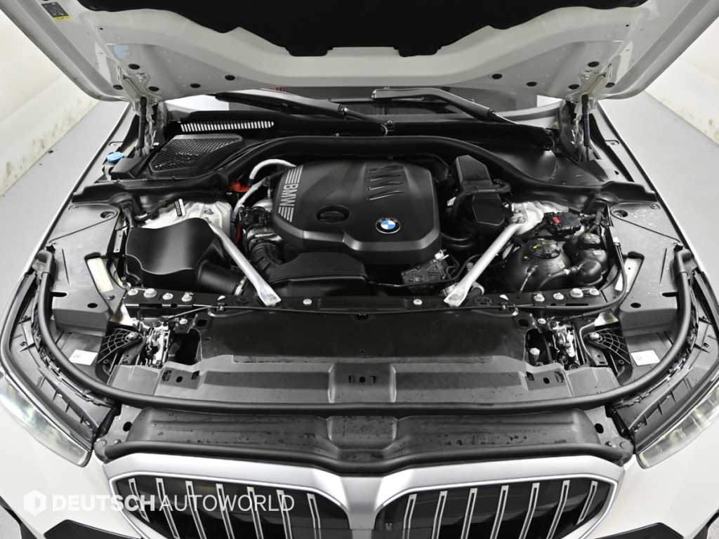 BMW 5-Series — photo 06