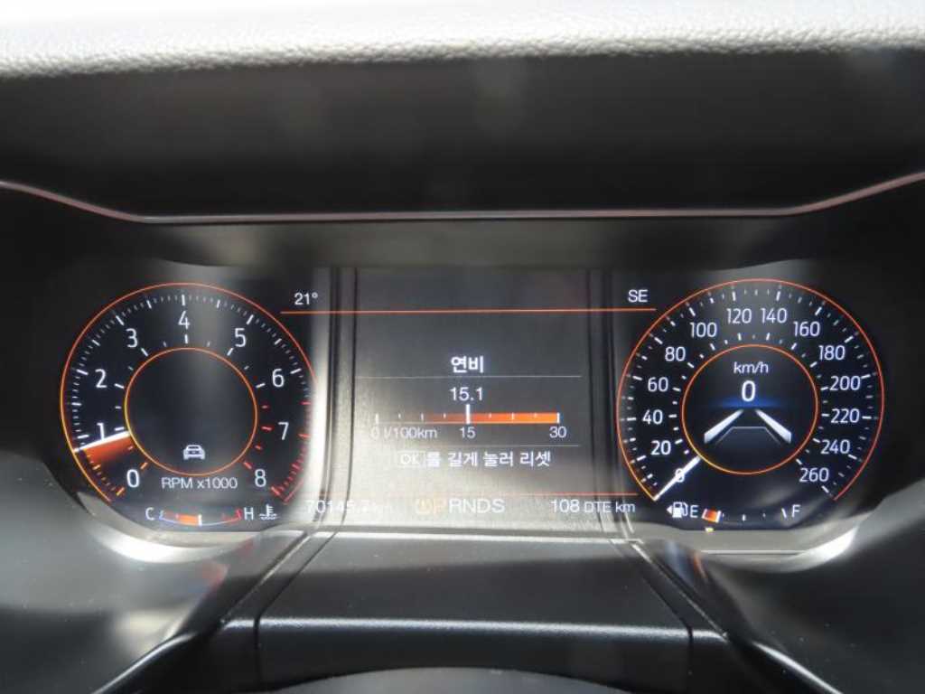 Ford Mustang — photo 08