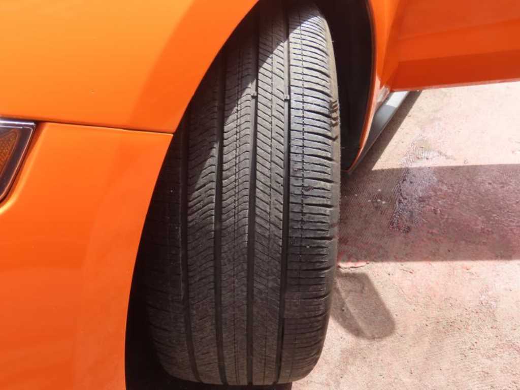 Ford Mustang — photo 19