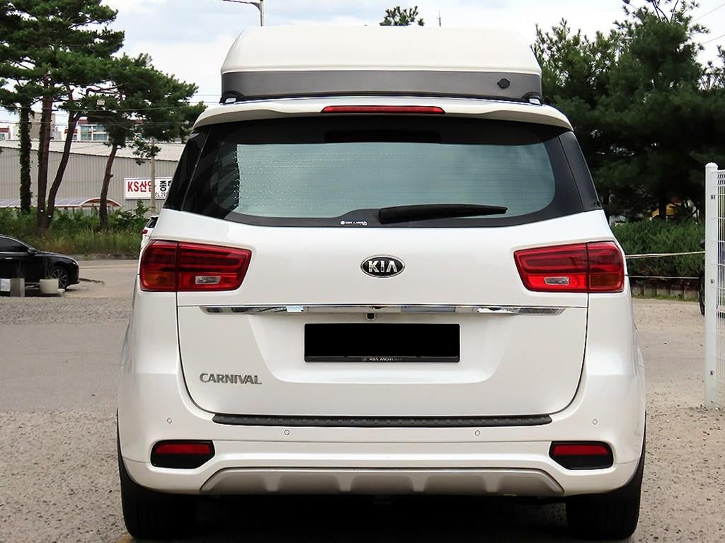 Kia Carnival — photo 04