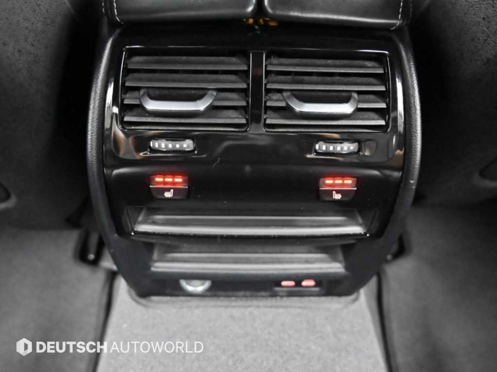 BMW 5-Series — photo 16