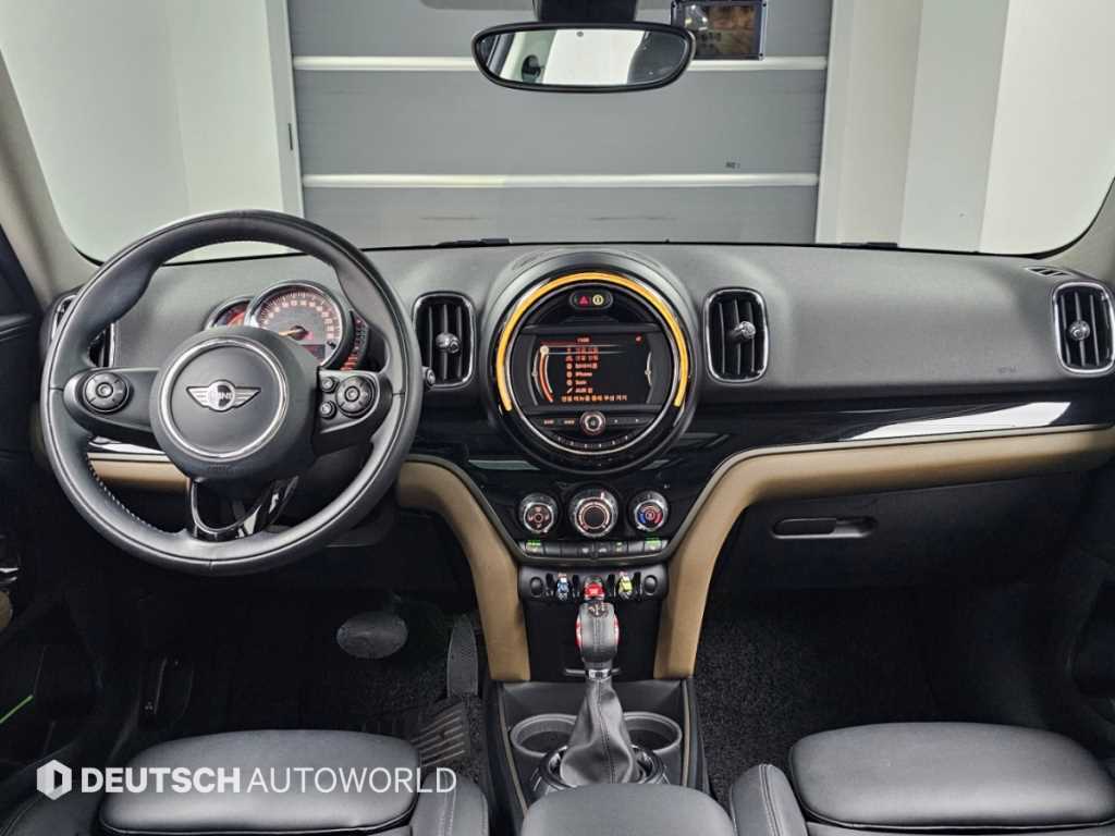Mini Countryman — photo 10