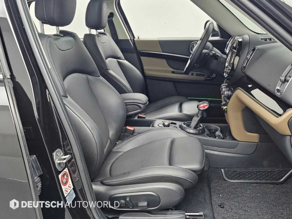 Mini Countryman — photo 13