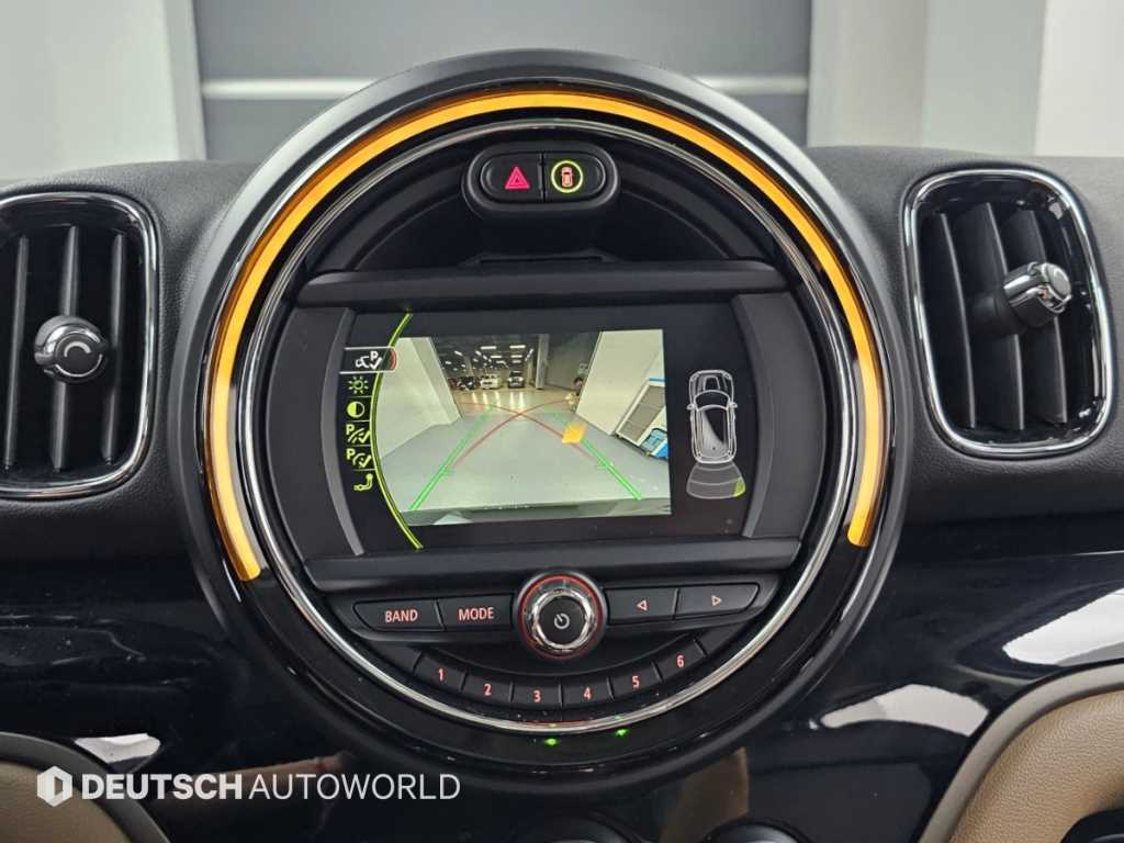 Mini Countryman — photo 15