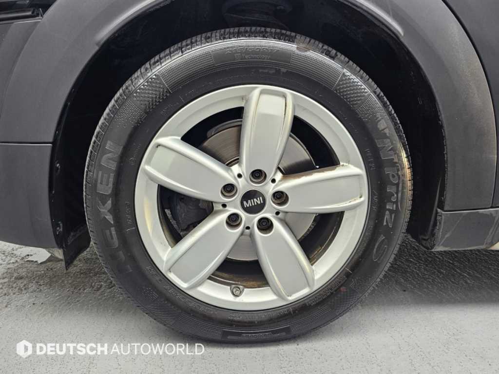 Mini Countryman — photo 20
