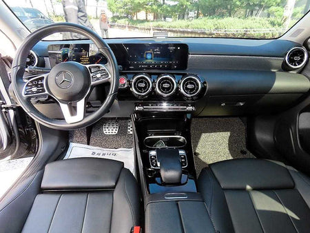 Mercedes-Benz A-Class — photo 07