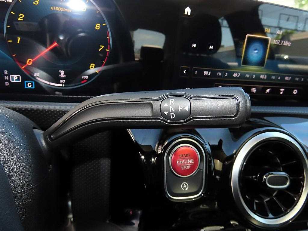 Mercedes-Benz A-Class — photo 10