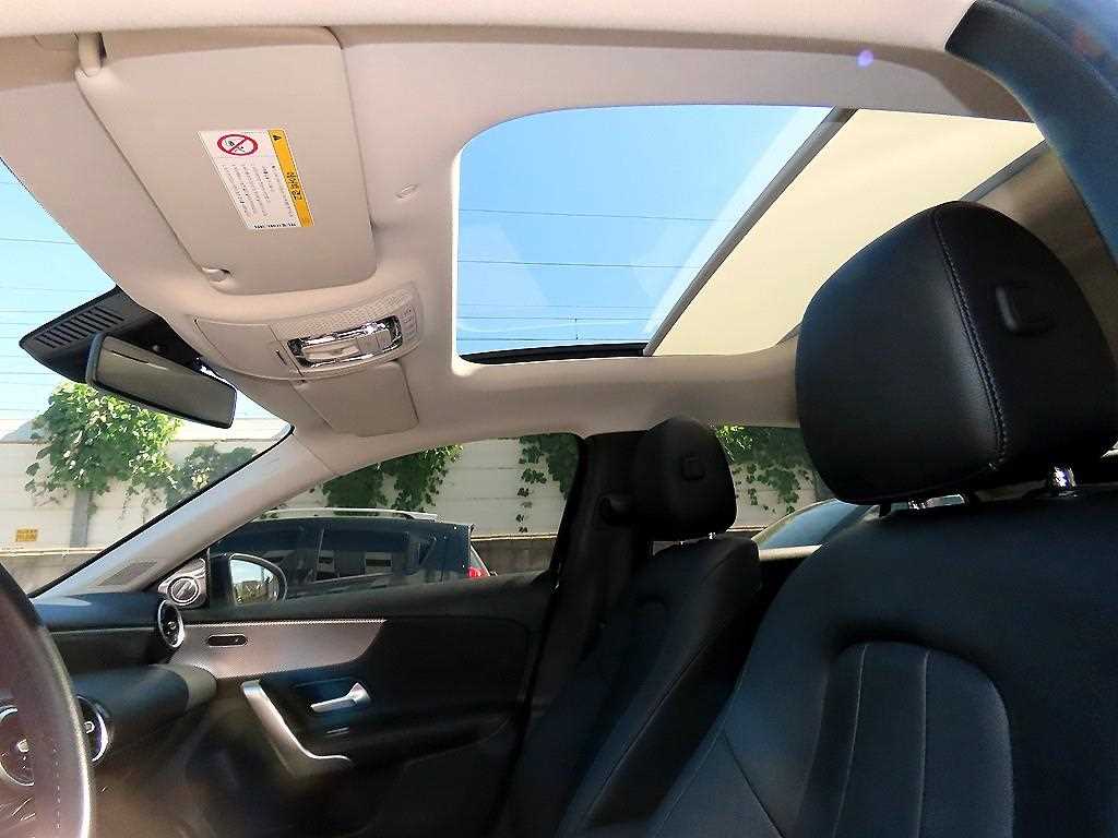 Mercedes-Benz A-Class — photo 17
