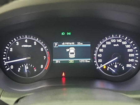 Genesis G80 — photo 06