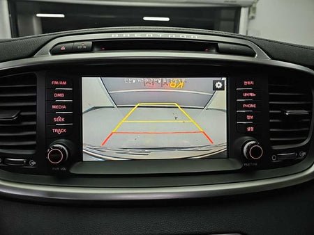 Kia Sorento — photo 16