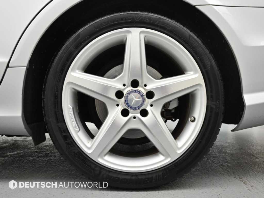 Mercedes-Benz CLS-Class — photo 05