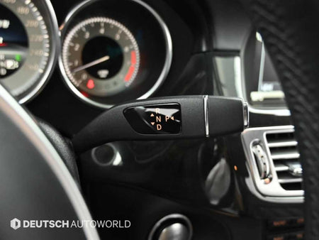 Mercedes-Benz CLS-Class — photo 09