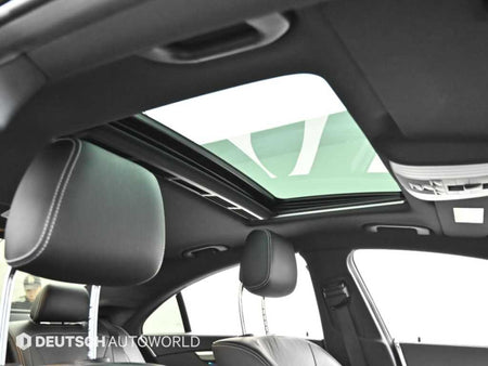 Mercedes-Benz CLS-Class — photo 18