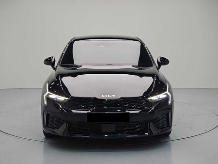 Kia K5 — photo 02