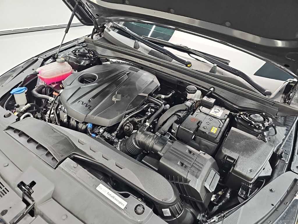 Kia K5 — photo 05