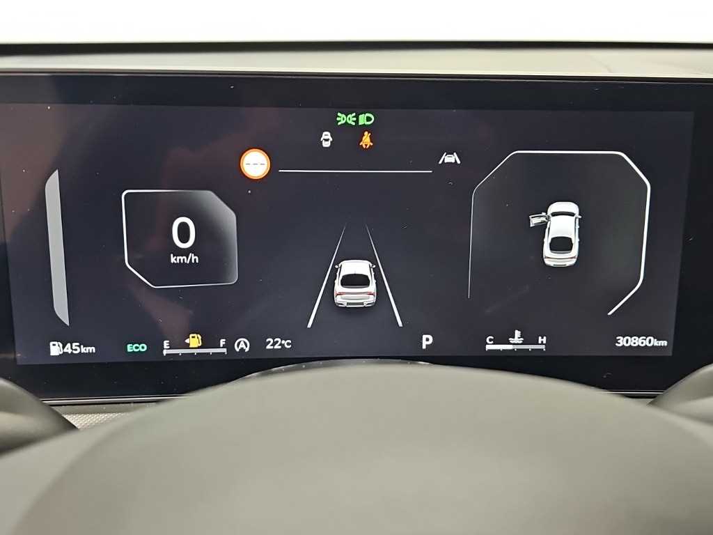 Kia K5 — photo 06