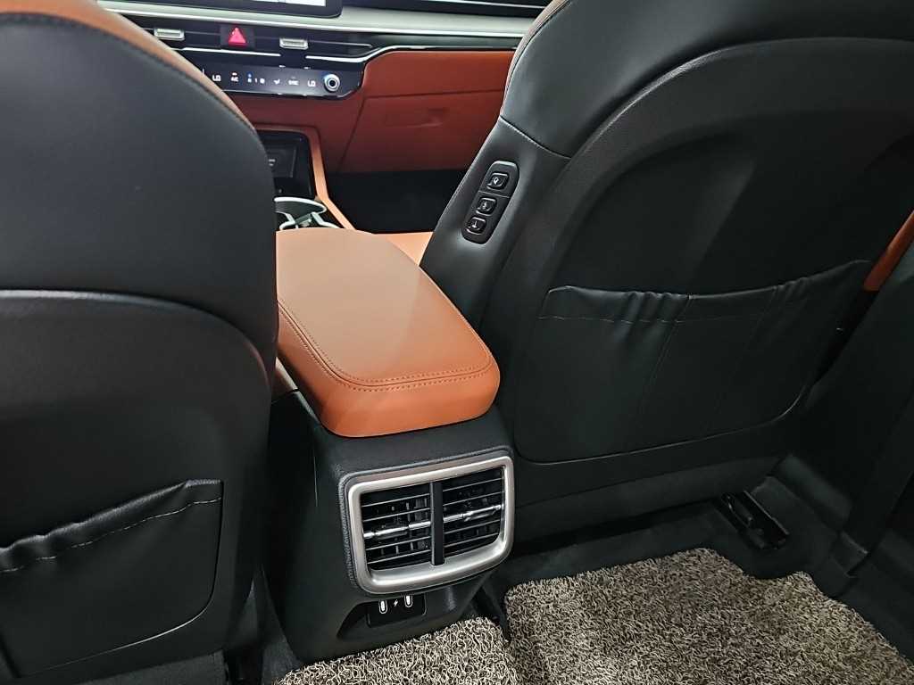 Kia K5 — photo 14