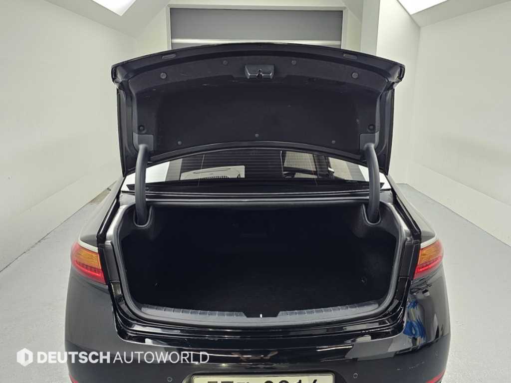 Kia K7 — photo 19