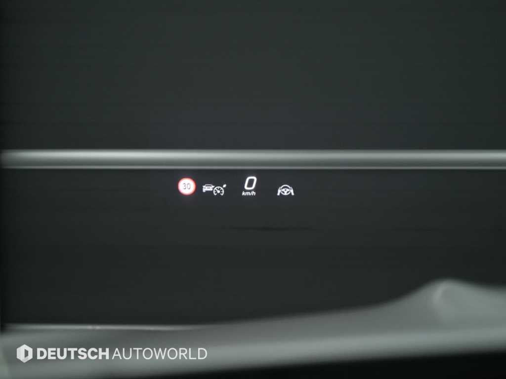 Mercedes-Benz GLE-Class — photo 17