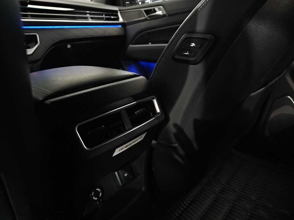 KGM Rexton — photo 14