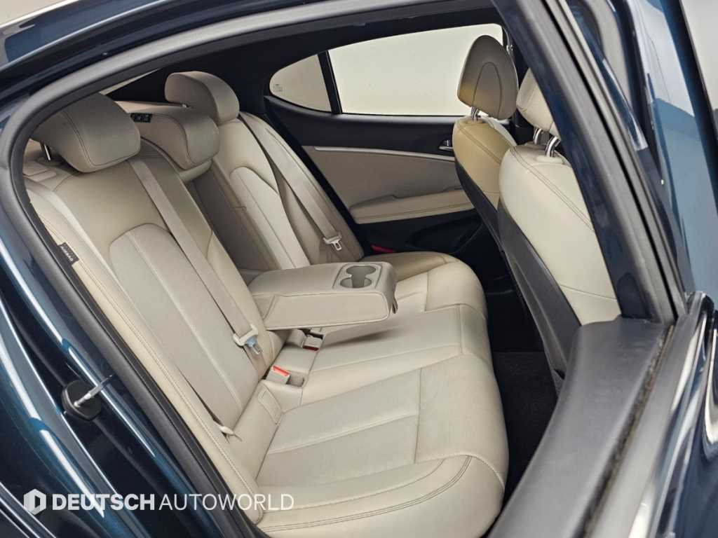 Genesis G70 — photo 12
