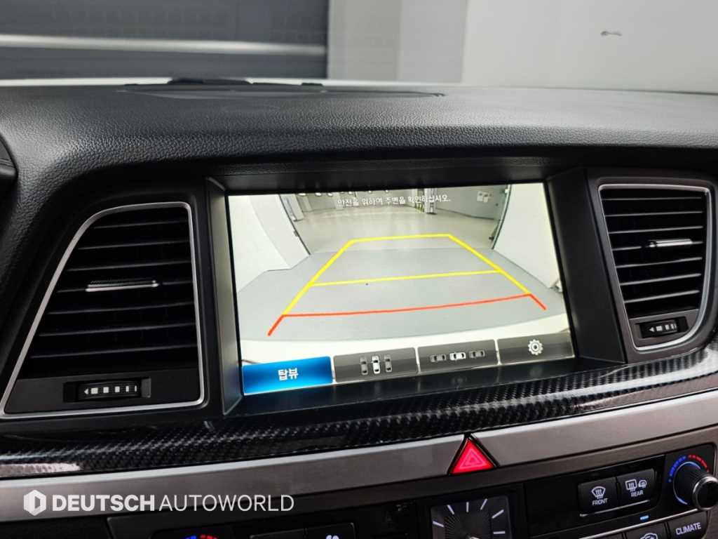 Hyundai Genesis — photo 15