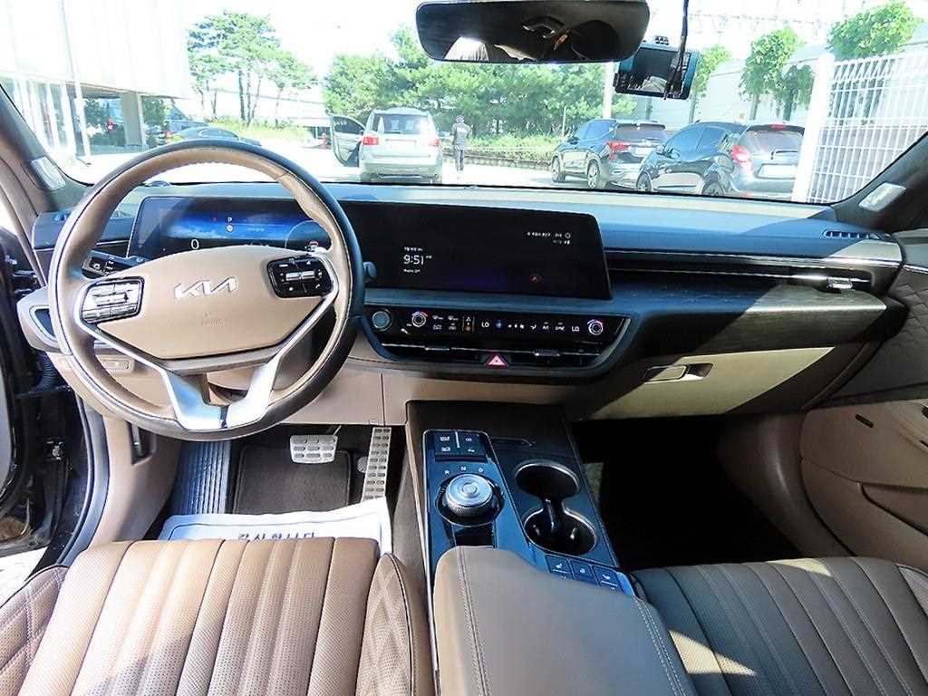 Kia K8 — photo 07
