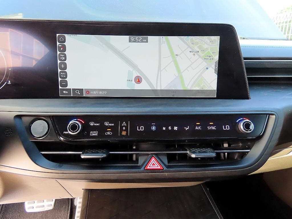Kia K8 — photo 13