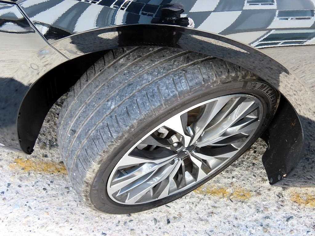 Kia K8 — photo 20
