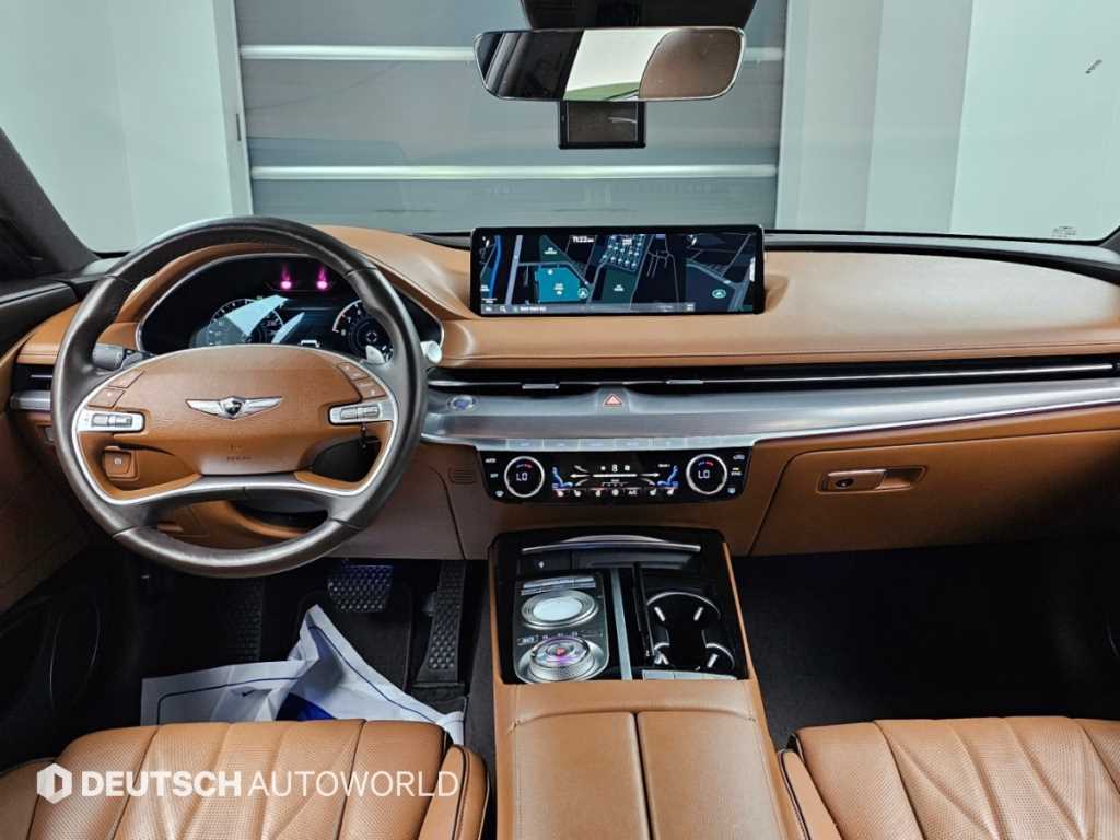 Genesis G80 — photo 07