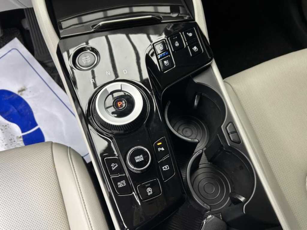 Kia Sportage — photo 11