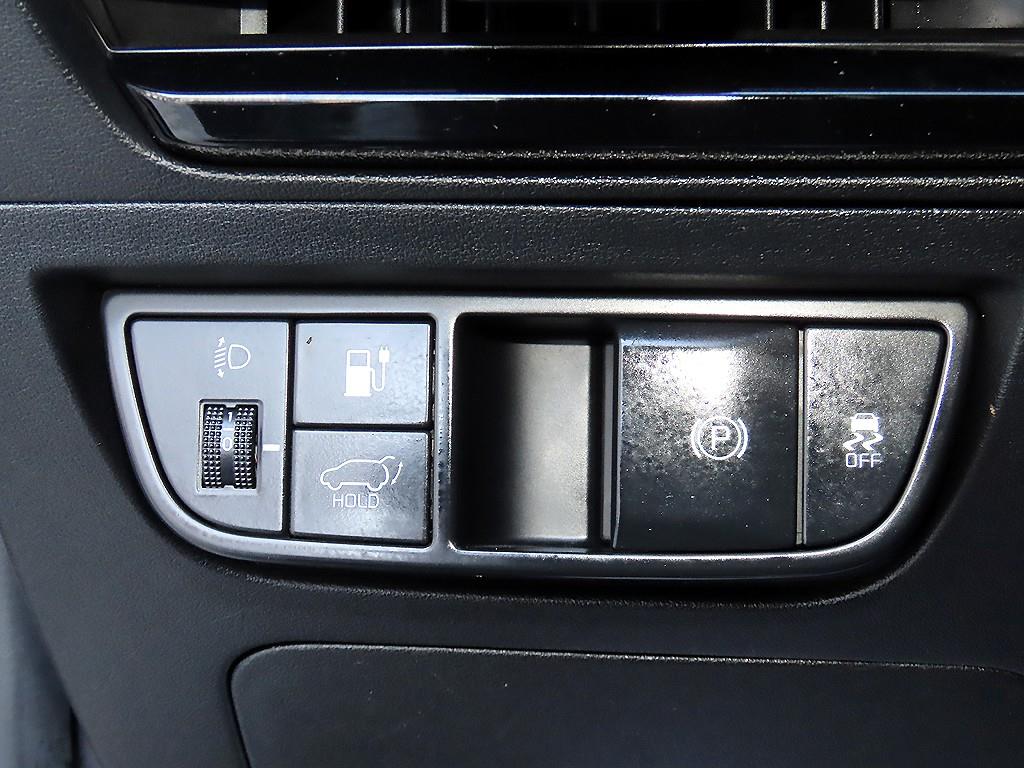 Kia EV6 — photo 11