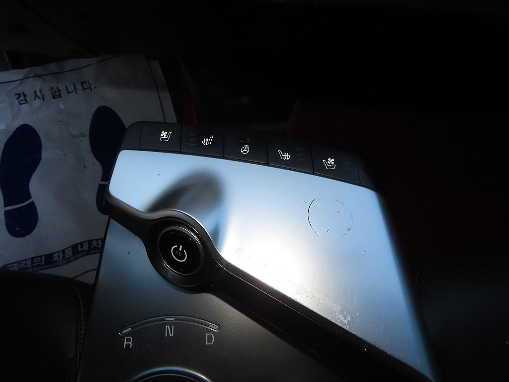 Kia EV6 — photo 15