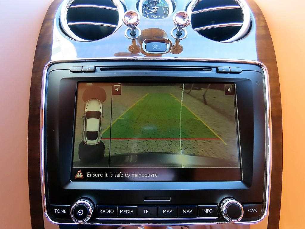 Bentley Continental — photo 14