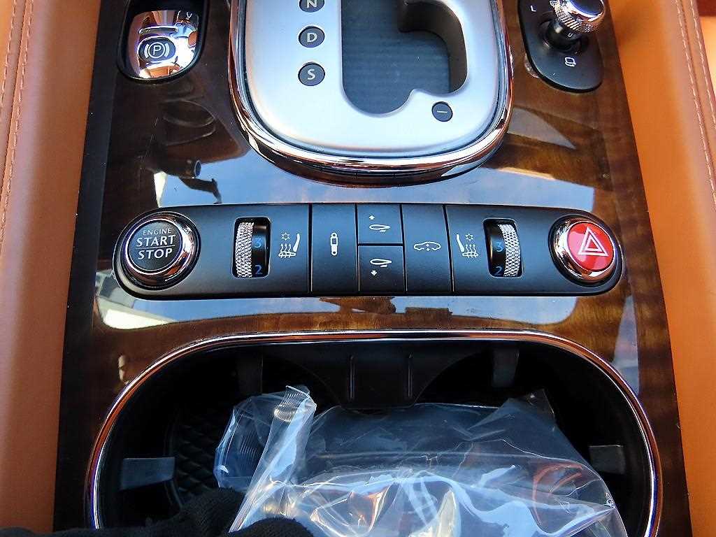 Bentley Continental — photo 15