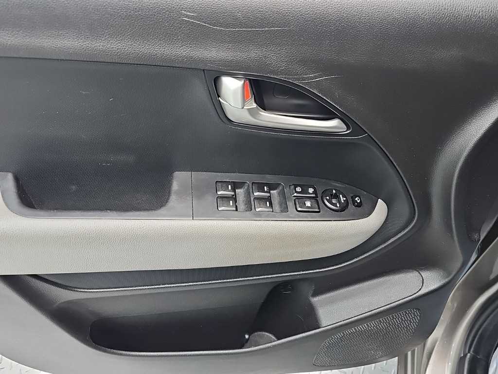 Kia RAY — photo 15