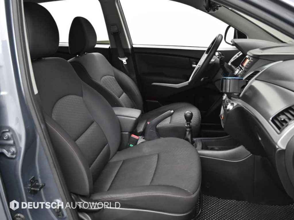 KGM KORANDO — photo 10