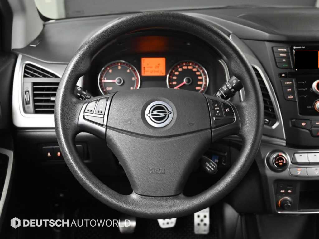 KGM KORANDO — photo 13
