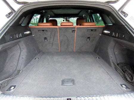 Audi e-tron — photo 16