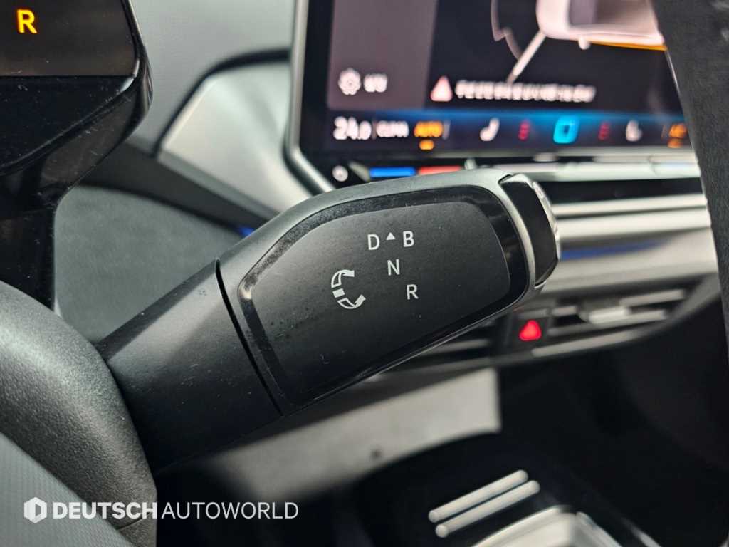 Volkswagen ID.5 — photo 09