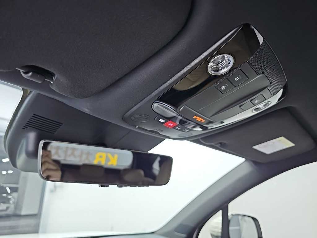 Kia Sorento — photo 17