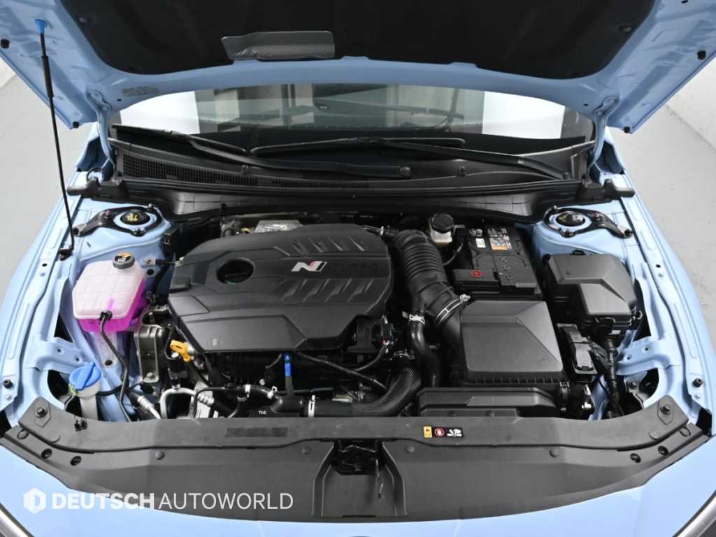 Hyundai Avante — photo 06
